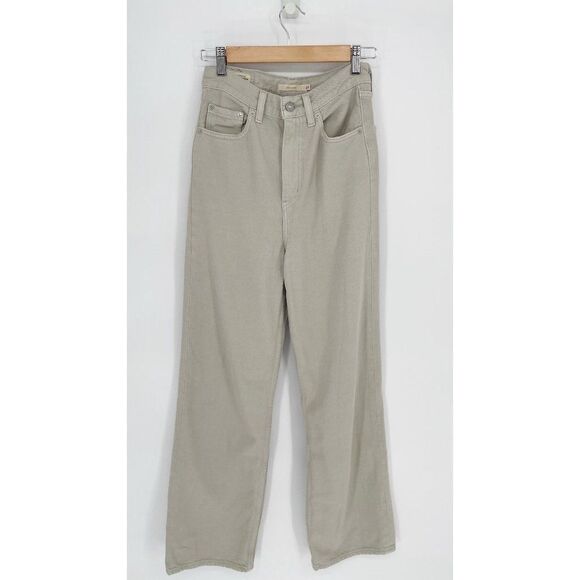Levi's Premium High Waisted High Loose Baggy Jeans in Light Grey Women's 24 - Picture 2 of 9